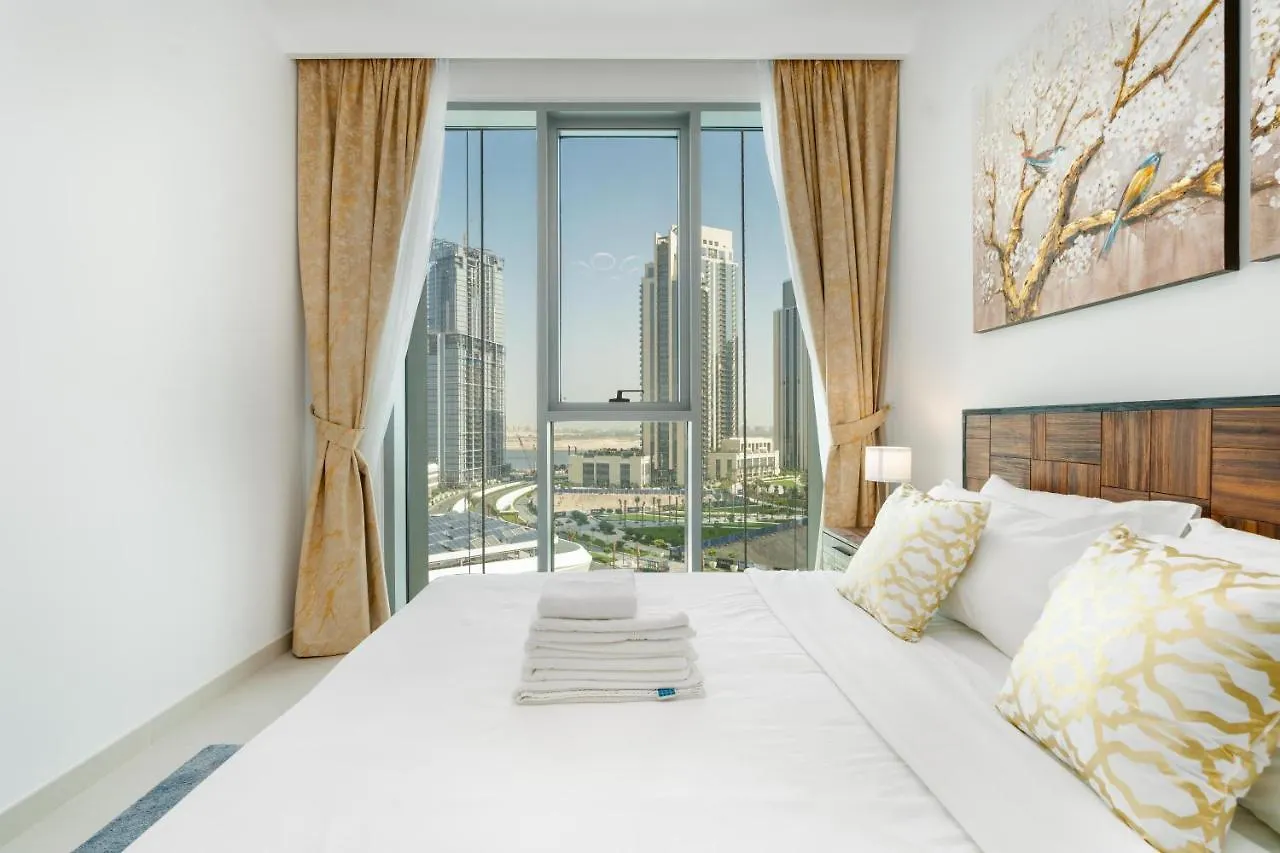 Apartment Lux Bnb The Grand Creek Harbor Views Dubai